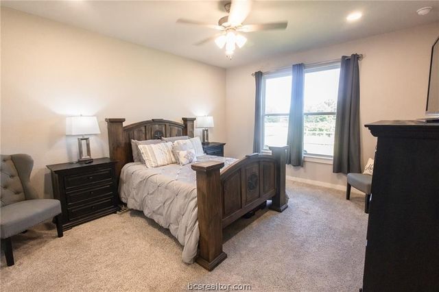 4130 Vintage Estates Court, Bryan, TX 77808