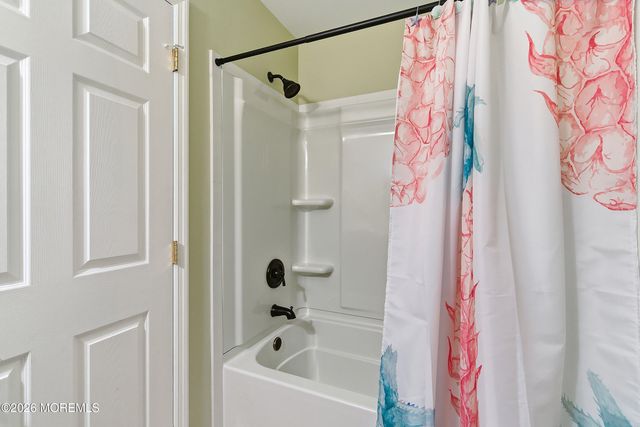 31 Hillcrest Lane, Little Egg Harbor, NJ 08087