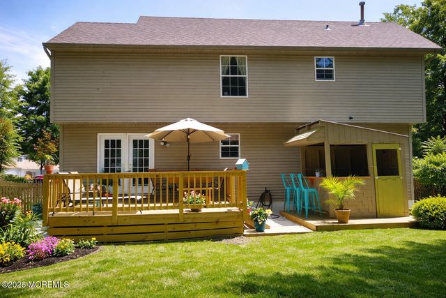 31 Hillcrest Lane, Little Egg Harbor, NJ 08087