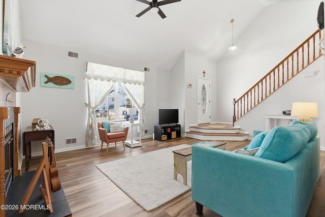 31 Hillcrest Lane, Little Egg Harbor, NJ 08087