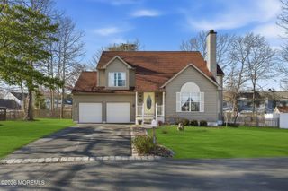 31 Hillcrest Lane, Little Egg Harbor, NJ 08087