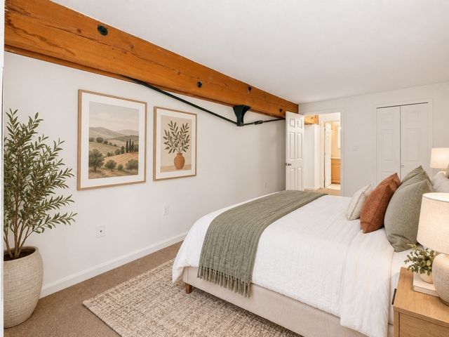 200 Market St 306, Lowell, MA 01852