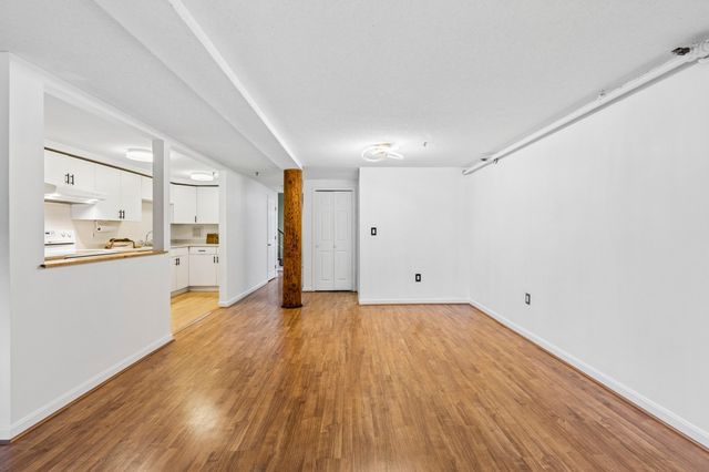 200 Market St 306, Lowell, MA 01852
