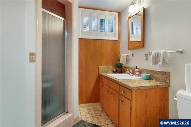 1973 Summit Av NW, Salem, OR 97304