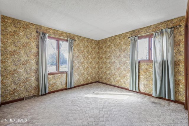 206 Alfred Mccammon Rd, Maryville, TN 37804