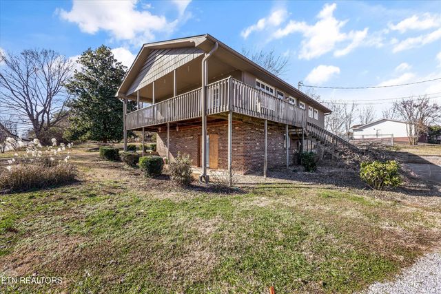 206 Alfred Mccammon Rd, Maryville, TN 37804