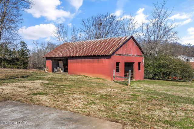 206 Alfred Mccammon Rd, Maryville, TN 37804