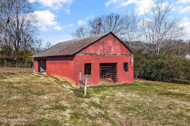 206 Alfred Mccammon Rd, Maryville, TN 37804