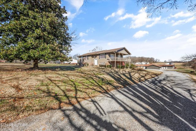 206 Alfred Mccammon Rd, Maryville, TN 37804