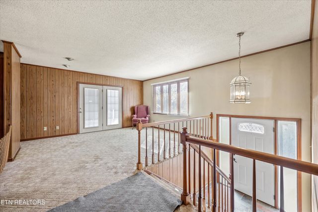 206 Alfred Mccammon Rd, Maryville, TN 37804