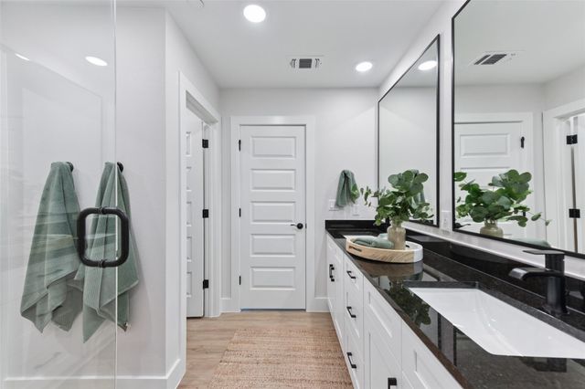9304 Felix Sparke DR, Austin, TX 78744