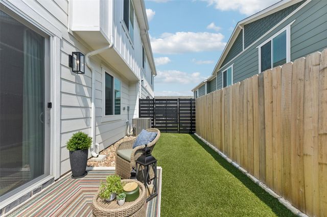 9304 Felix Sparke DR, Austin, TX 78744