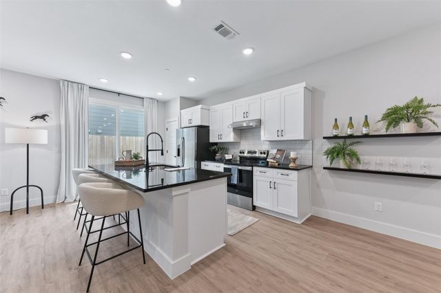 9304 Felix Sparke DR, Austin, TX 78744