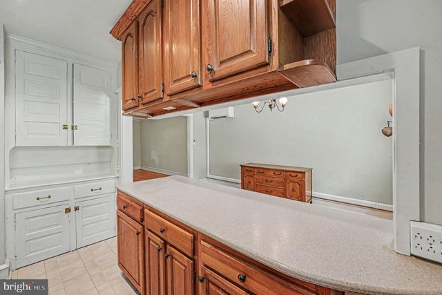 6935 SHERMAN ST, Philadelphia, PA 19119