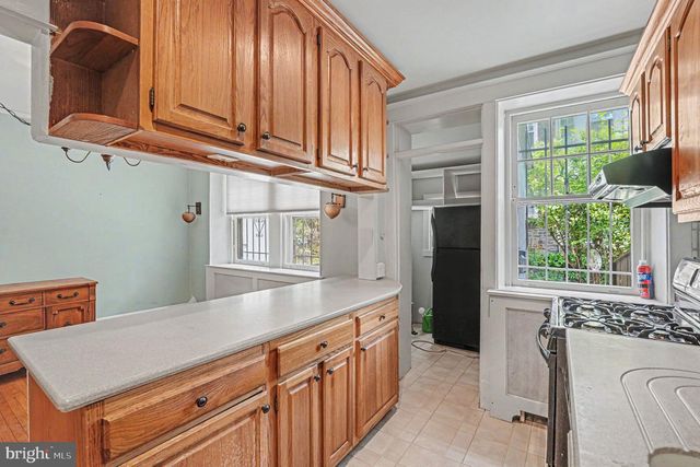 6935 SHERMAN ST, Philadelphia, PA 19119