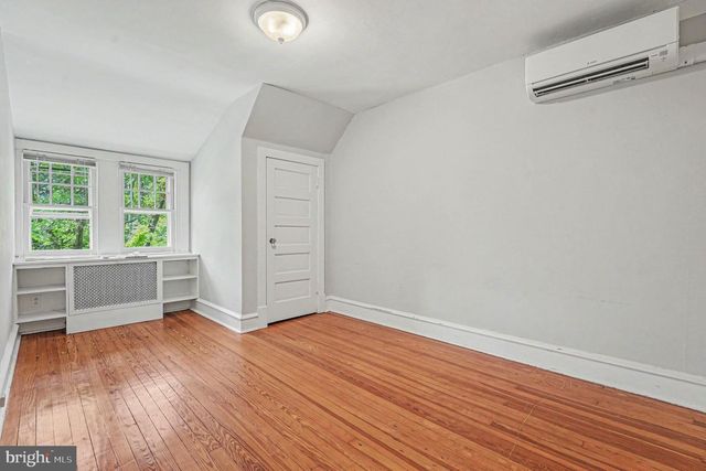 6935 SHERMAN ST, Philadelphia, PA 19119