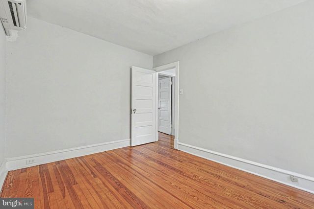 6935 SHERMAN ST, Philadelphia, PA 19119