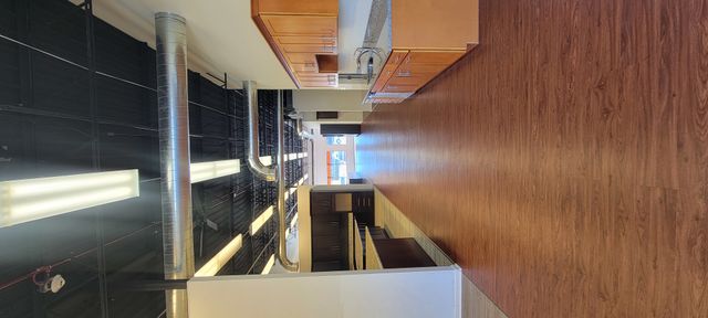 248 E Roosevelt Road, Lombard, IL 60148