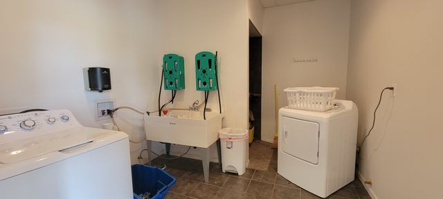 248 E Roosevelt Road, Lombard, IL 60148