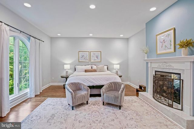 207 WESTVIEW DR, Winchester, VA 22603