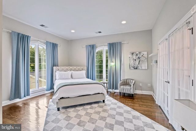 207 WESTVIEW DR, Winchester, VA 22603