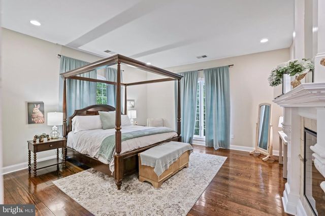 207 WESTVIEW DR, Winchester, VA 22603