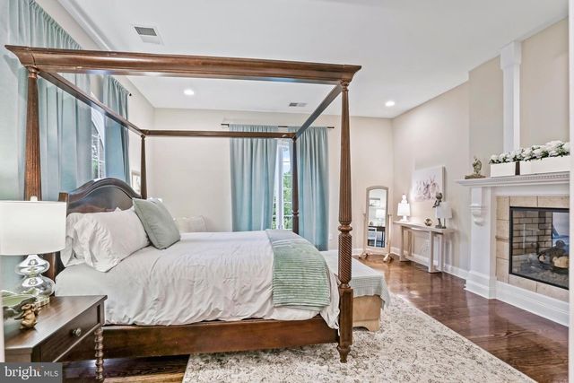 207 WESTVIEW DR, Winchester, VA 22603