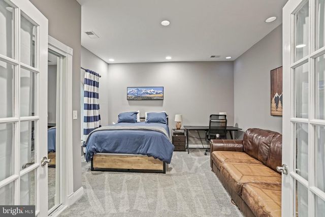 207 WESTVIEW DR, Winchester, VA 22603