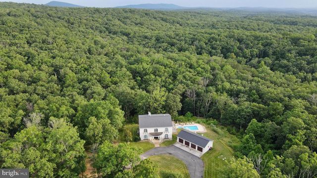 207 WESTVIEW DR, Winchester, VA 22603