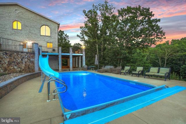 207 WESTVIEW DR, Winchester, VA 22603