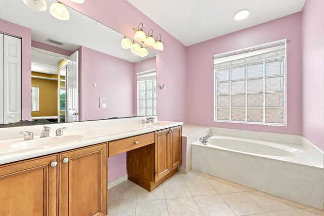 176 BELLE GROVE Lane, West Palm Beach, FL 33411