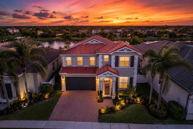 176 BELLE GROVE Lane, West Palm Beach, FL 33411