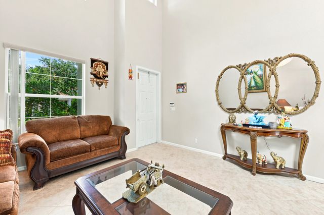 176 BELLE GROVE Lane, West Palm Beach, FL 33411