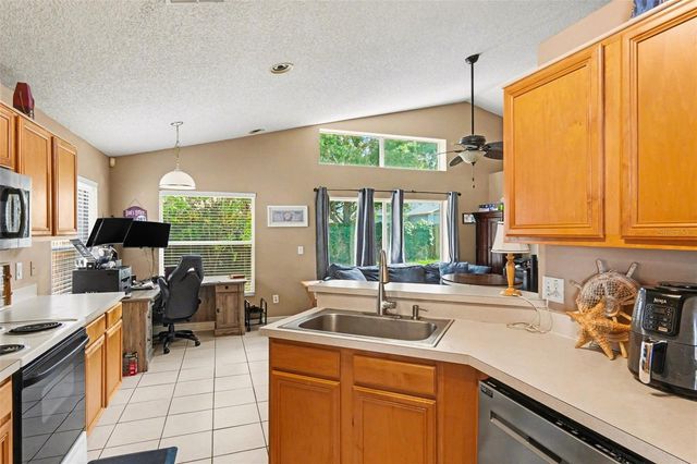 14636 KRISTENRIGHT LANE, Orlando, FL 32826