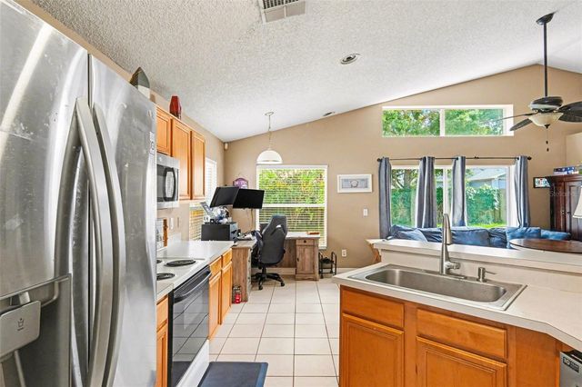 14636 KRISTENRIGHT LANE, Orlando, FL 32826