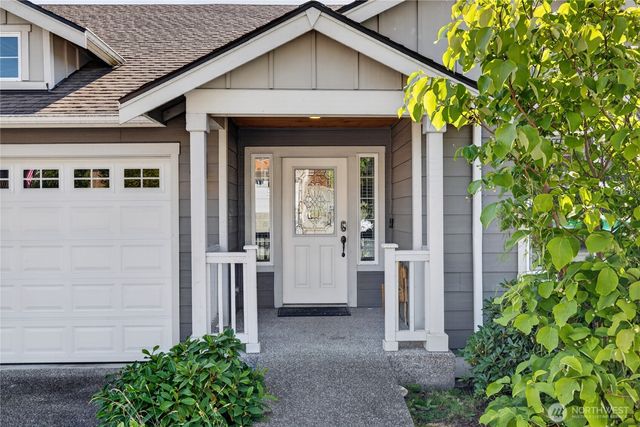 1477 W Gateway Heights Loop, Sedro Woolley, WA 98284