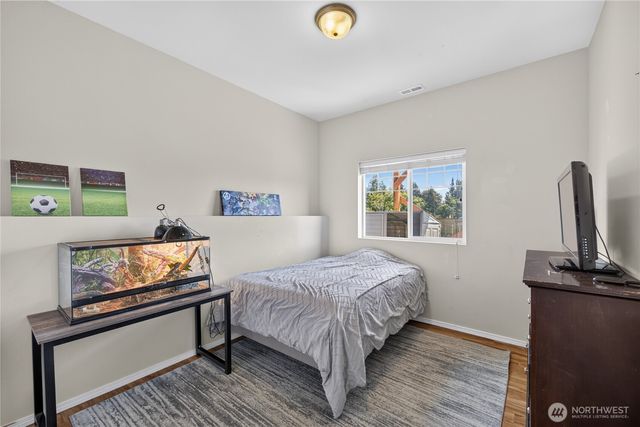 1477 W Gateway Heights Loop, Sedro Woolley, WA 98284