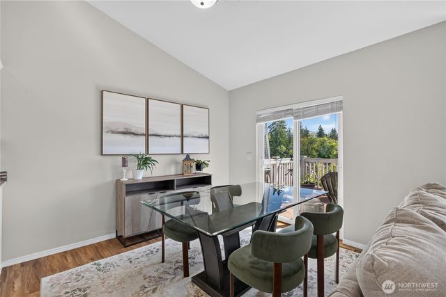 1477 W Gateway Heights Loop, Sedro Woolley, WA 98284