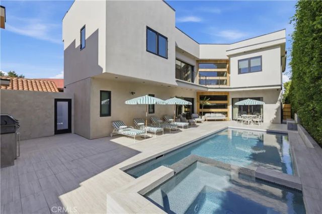425 N Alfred, Los Angeles, CA 90048