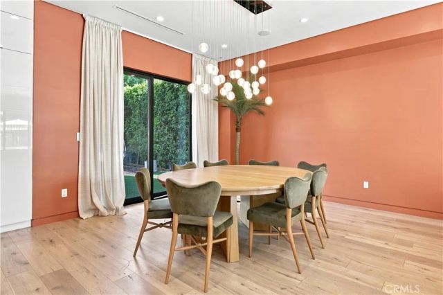 425 N Alfred, Los Angeles, CA 90048