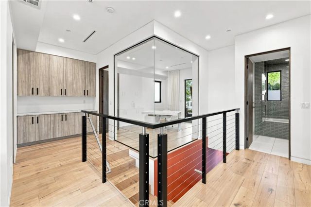 425 N Alfred, Los Angeles, CA 90048