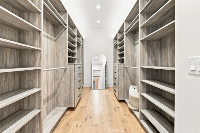 425 N Alfred, Los Angeles, CA 90048