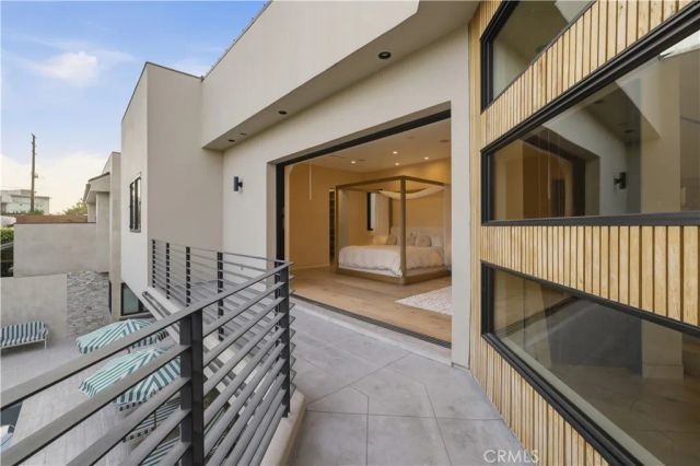 425 N Alfred, Los Angeles, CA 90048