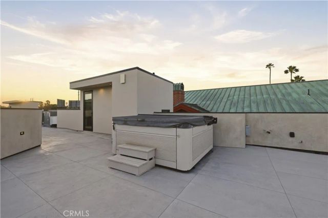 425 N Alfred, Los Angeles, CA 90048