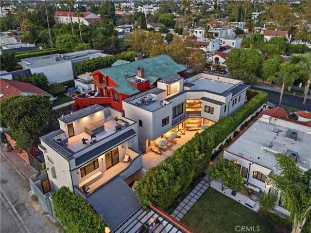 425 N Alfred, Los Angeles, CA 90048