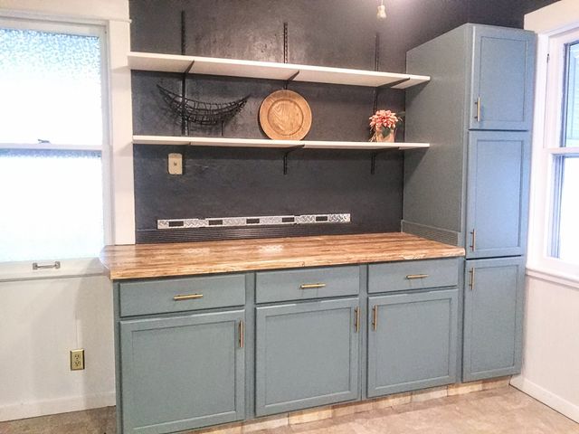 108 N Wesley Avenue, Mount Morris, IL 61054