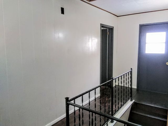 108 N Wesley Avenue, Mount Morris, IL 61054