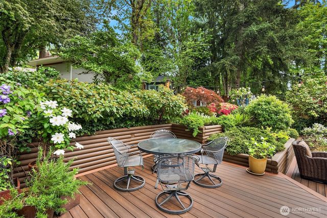 13423 NE 119th Way, Redmond, WA 98052