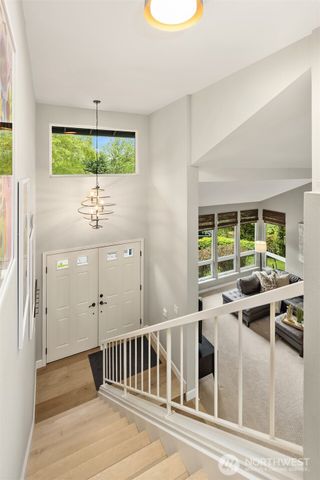13423 NE 119th Way, Redmond, WA 98052