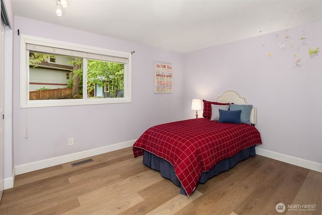 13423 NE 119th Way, Redmond, WA 98052